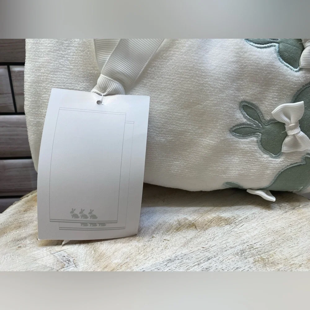 CARO HOME ❤️ 2pk Hampshire Bunny With Bow Cotton Hand Towels NWT